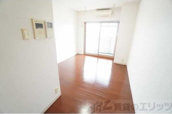 ドゥーエ江坂IIの物件内観写真